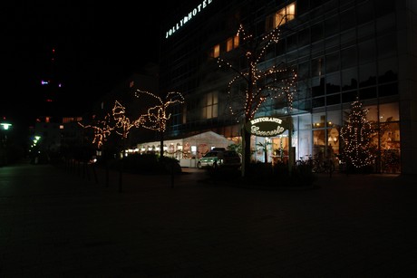 mediapark-bei-nacht
