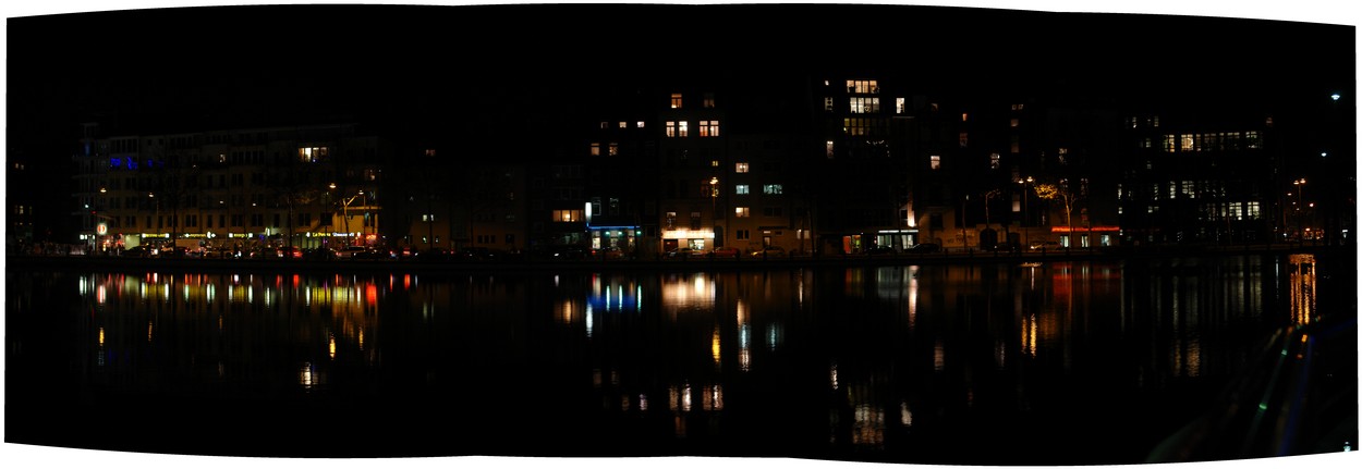 Mediapark bei Nacht