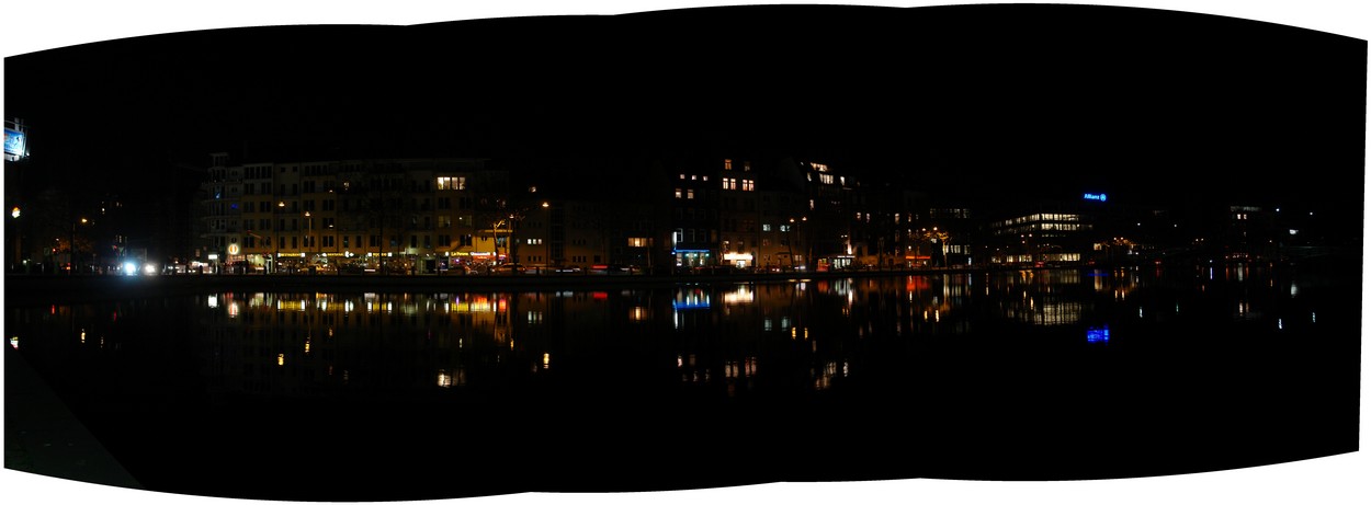 Mediapark bei Nacht