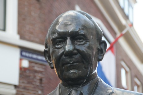 andre-vondeling