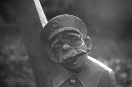 Bekanntmachungen