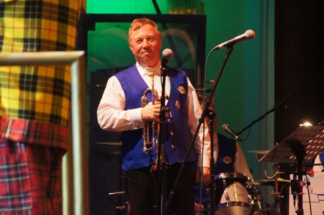 orchester-helmut-bloedgen
