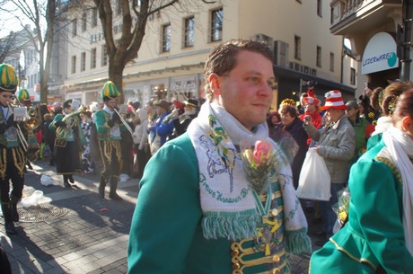 1-grosse-bruehler-karnevallsgesellschaft-treue-husaren