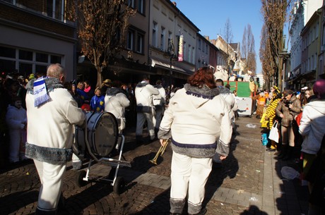 Musik-und-Showband-Weiss-Blau-Bruehl