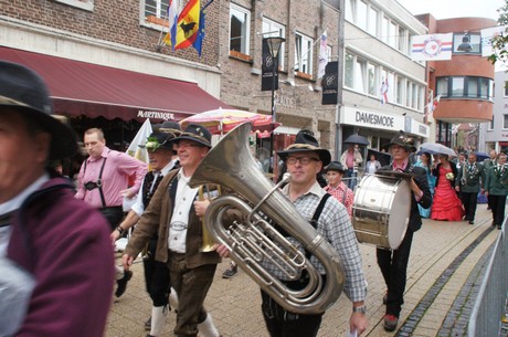 altboehmische-sjtroasemoesikante