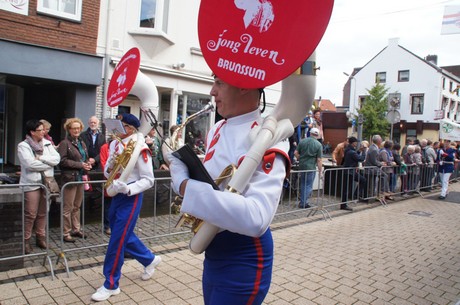 bazuinenkorps-jong-leven