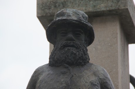 gustav-hermann-wiechert