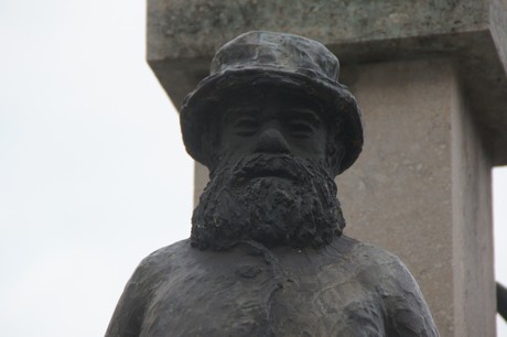 gustav-hermann-wiechert