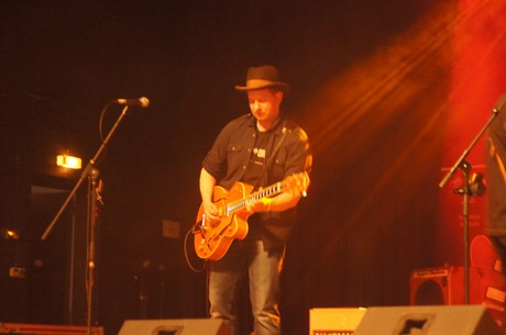 hillbilly-deluxe
