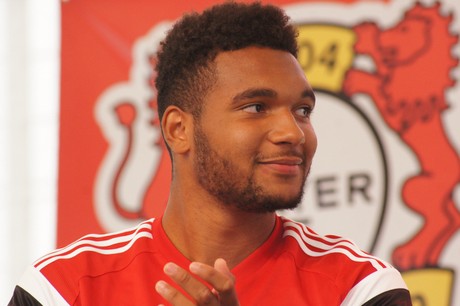 jonathan-tah