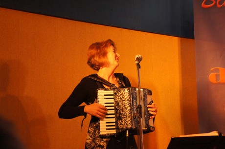 sandra-vanreys-trio