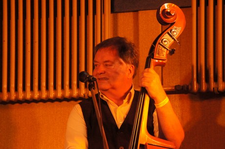 sandra-vanreys-trio