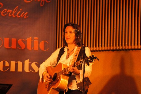 sandra-vanreys-trio