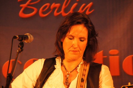 sandra-vanreys-trio