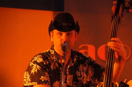 sjoestroem-gulloe