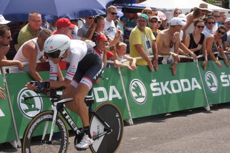 trek-factory-racing