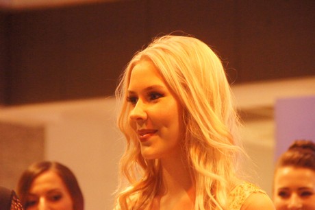 alina-gogel