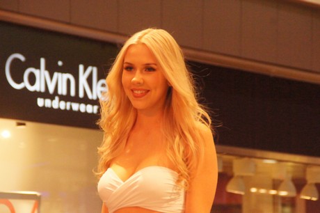 alina-gogel