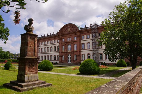 promi