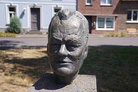 promi