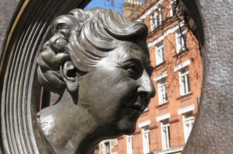 Agatha-Christie