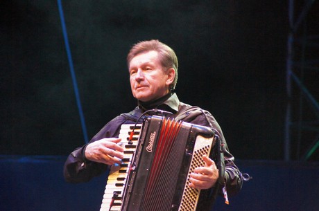 HopStopBanda