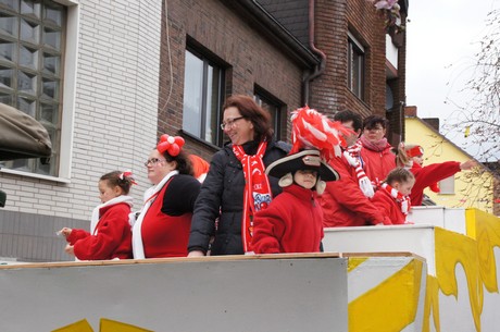Kinder-und-Jugend-Garde-von-Rot-Weiss-Huerth