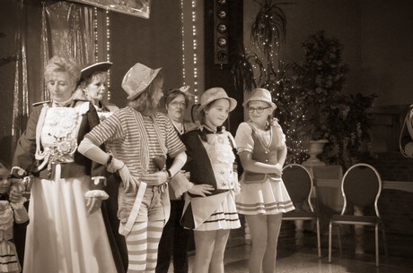 Kinderprinzen-KG-Huerther-Funken-Blau-Weiss-2015