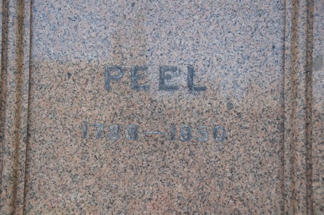 Robert-Peel
