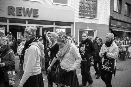 Showtanzgruppe-Dancing-Feet-DJK-TuS-Huerth