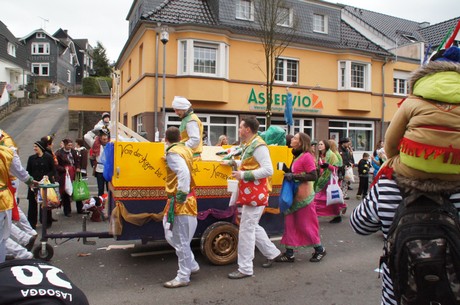 Steeger-Huette-und-Freunde
