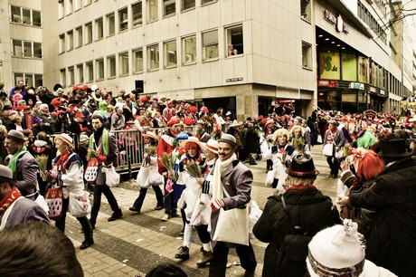 UNGER-UNS