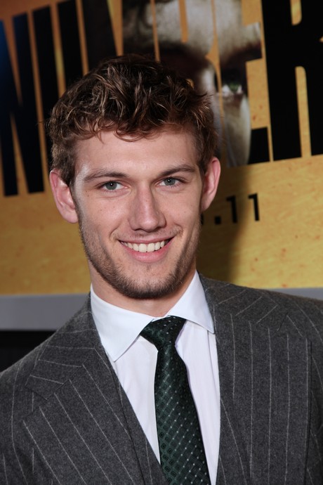 alex-pettyfer