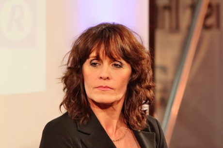 angela-roters