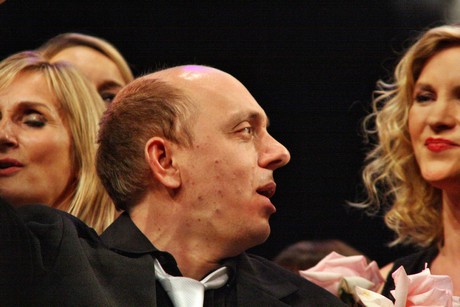 bernhard-hoecker