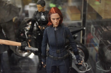 black-widow