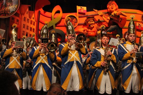 buergergarde-blau-gold