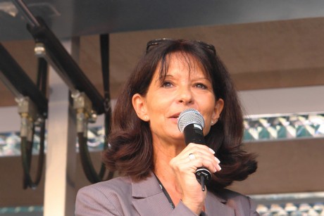 claudia-schall