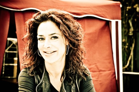 claudia-wells