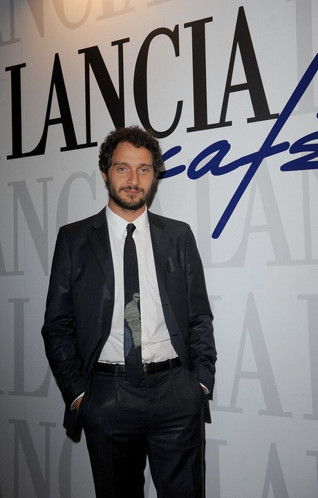 claudio-santamaria