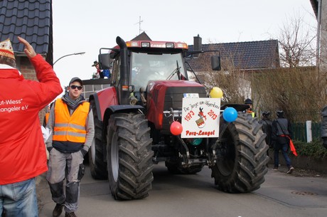die-junge-vom-wagenbau