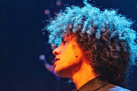 fresh-music-live