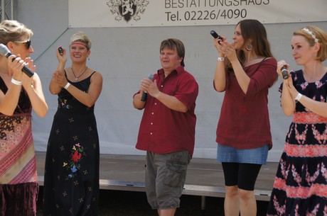 gunni-mahling-show-ensemble
