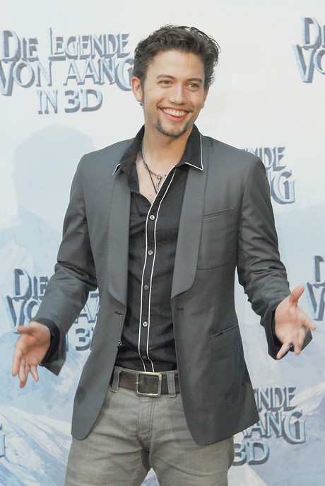 jackson-rathbone