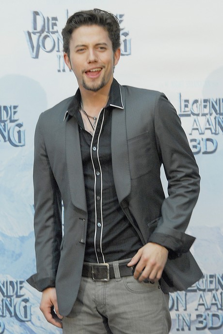 jackson-rathbone
