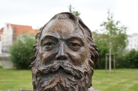 johannes-brahms