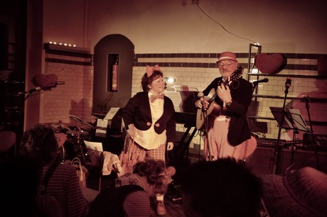 knubbelefutz-und-schmalbedaach