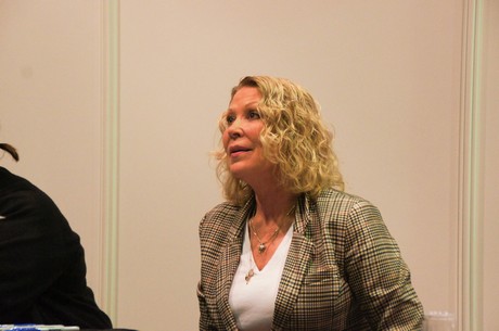 leslie-easterbrook