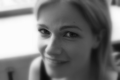 mira-bartuschek