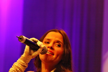 mona-sharma